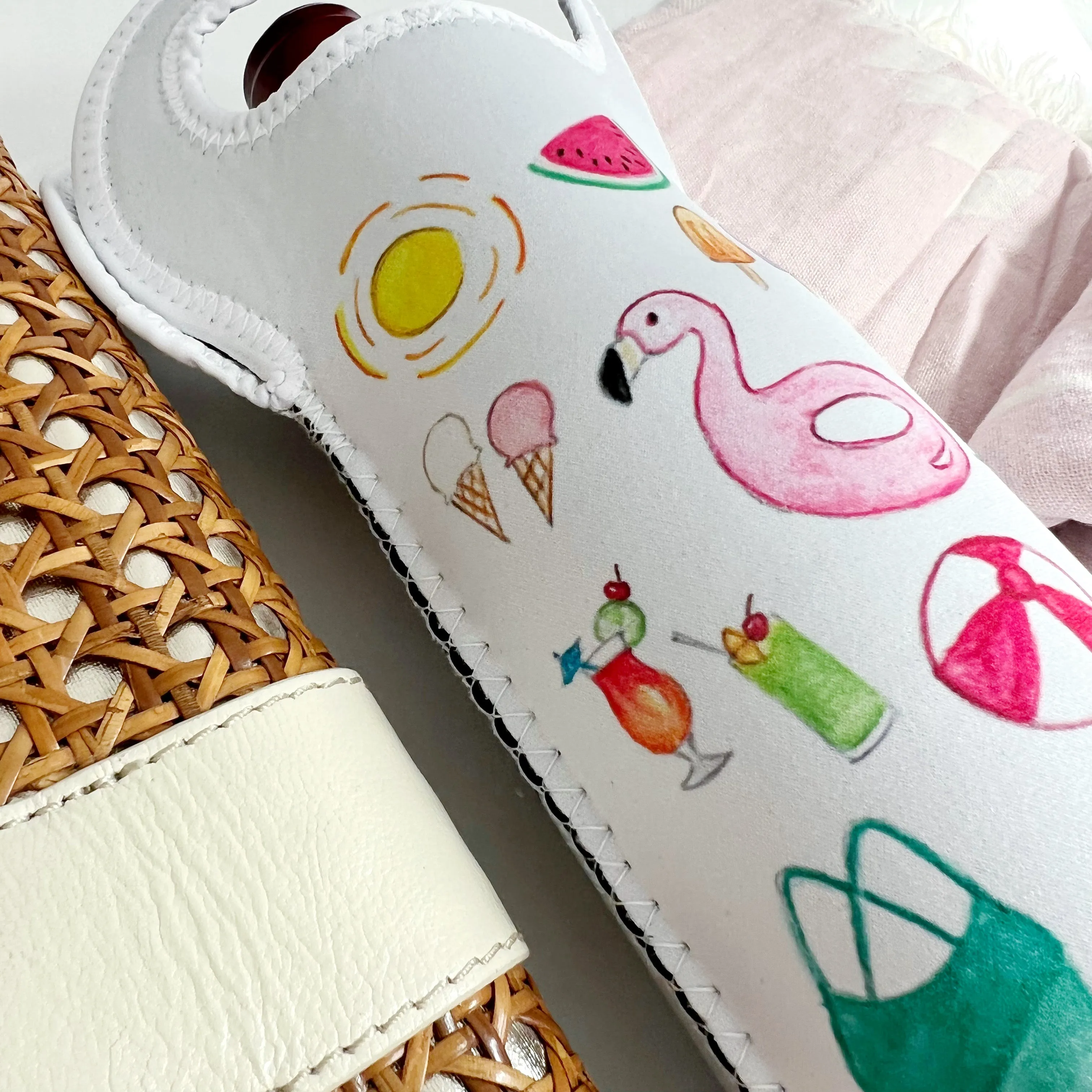 Summer Days Wine Tote
