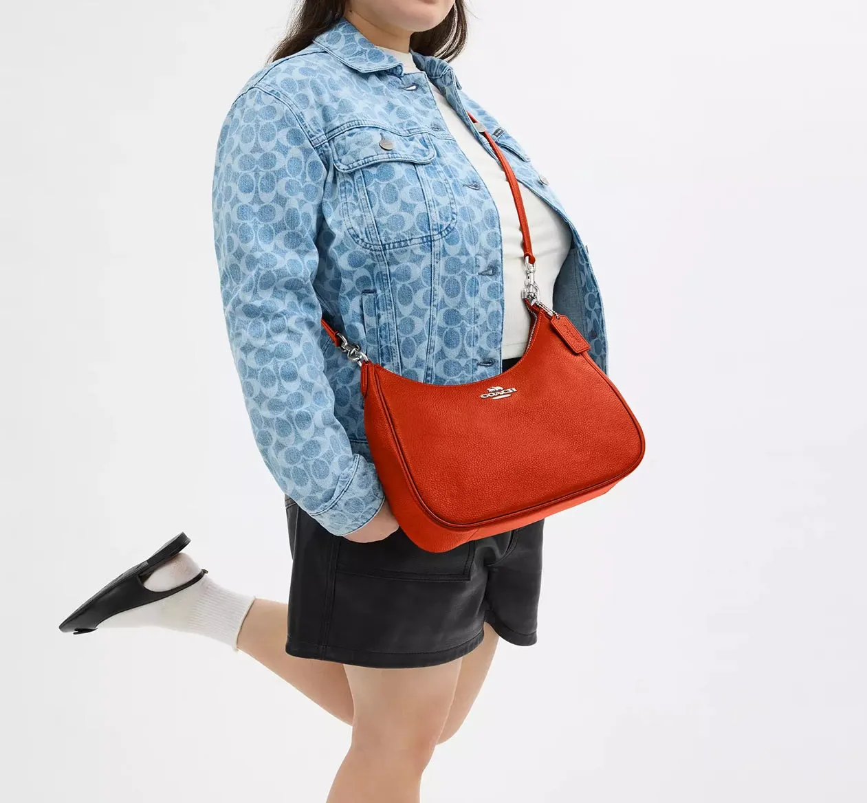 Teri Hobo Bag Deep Orange Coach