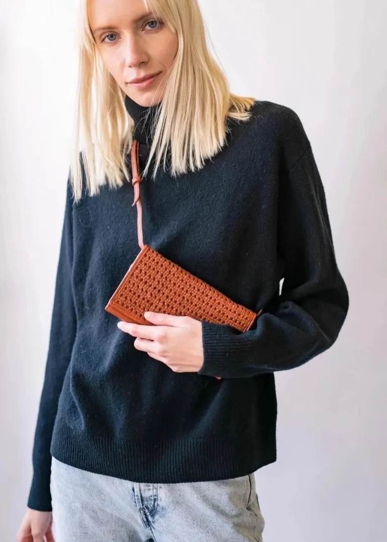 The Playa Woven Crossbody Purse - Cognac Leather