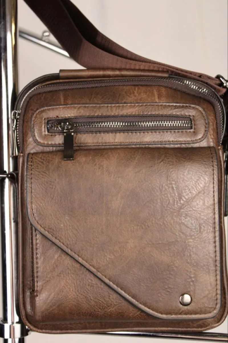 TRENDY EURO STYLE BROWN PLEATHER HANDBAG