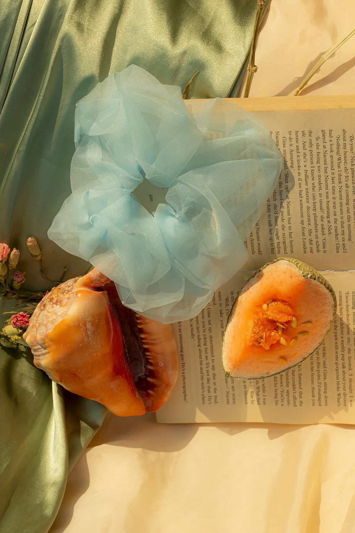 Tulle Voluminous Scrunchie