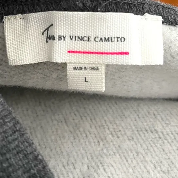 Two by Vince Camuto Cutout/Off Shoulder Sweater Bishop Sleeves sz Large