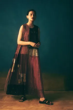 Urvashi Kaur - echo dress   -   ilahi-24