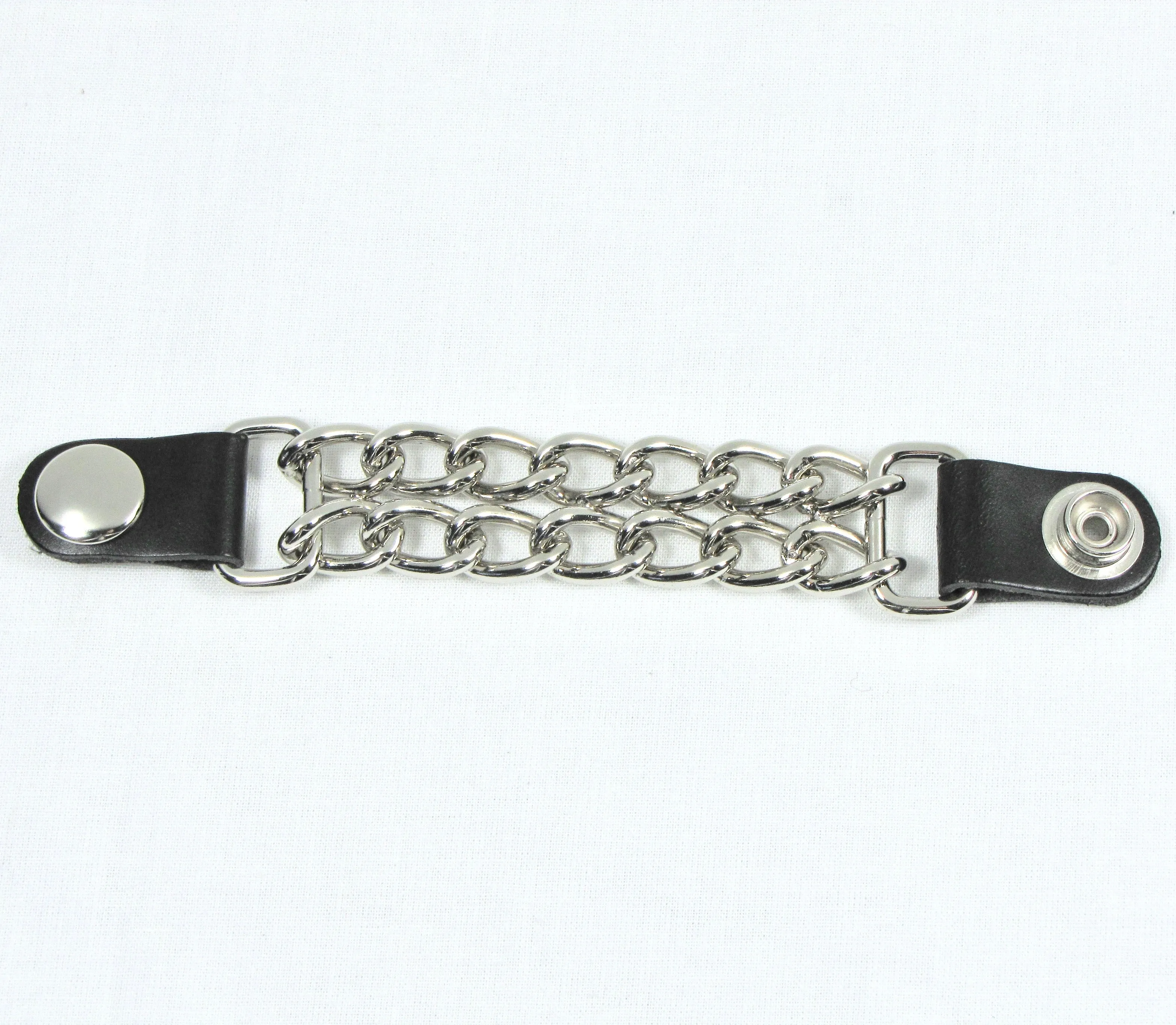 VEA-02-23  4" Leather Vest Extender