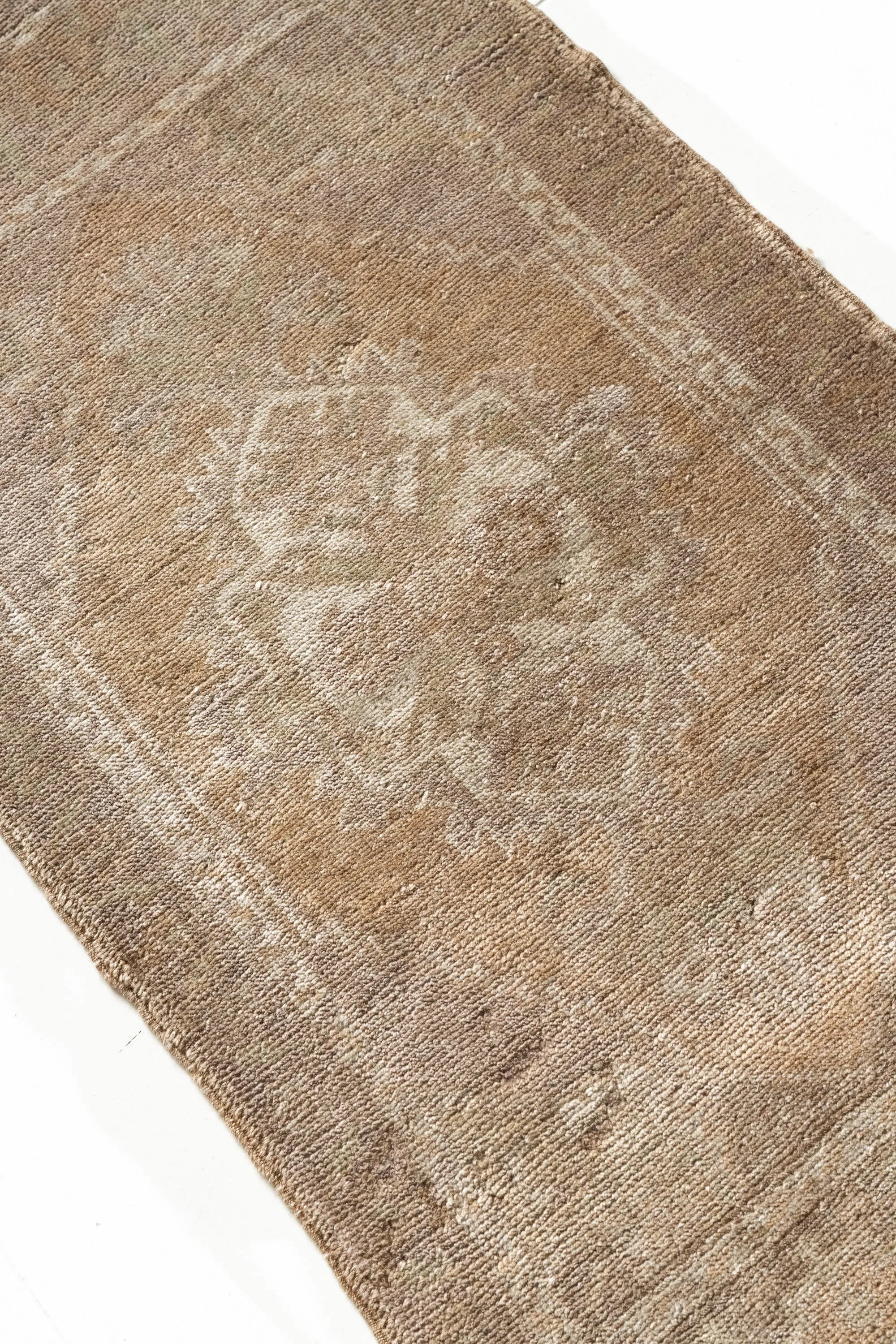Vintage Turkish Mini Rug No. 715 | 1'9 x 3'5