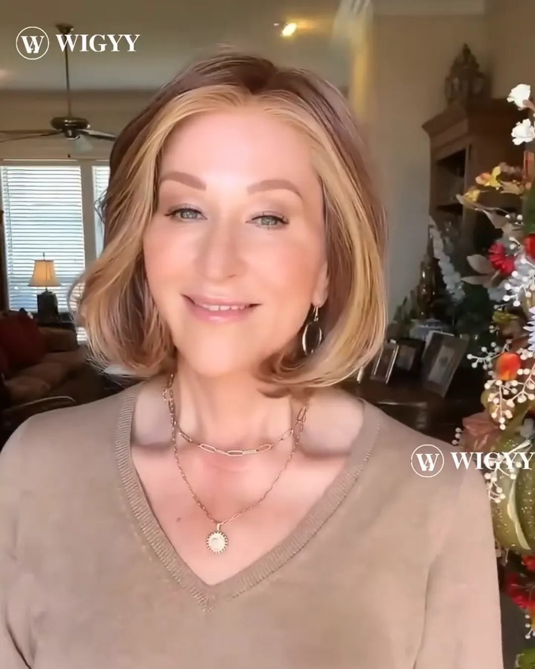 Wigyy Higlighted Side-Parting Elegant Wig