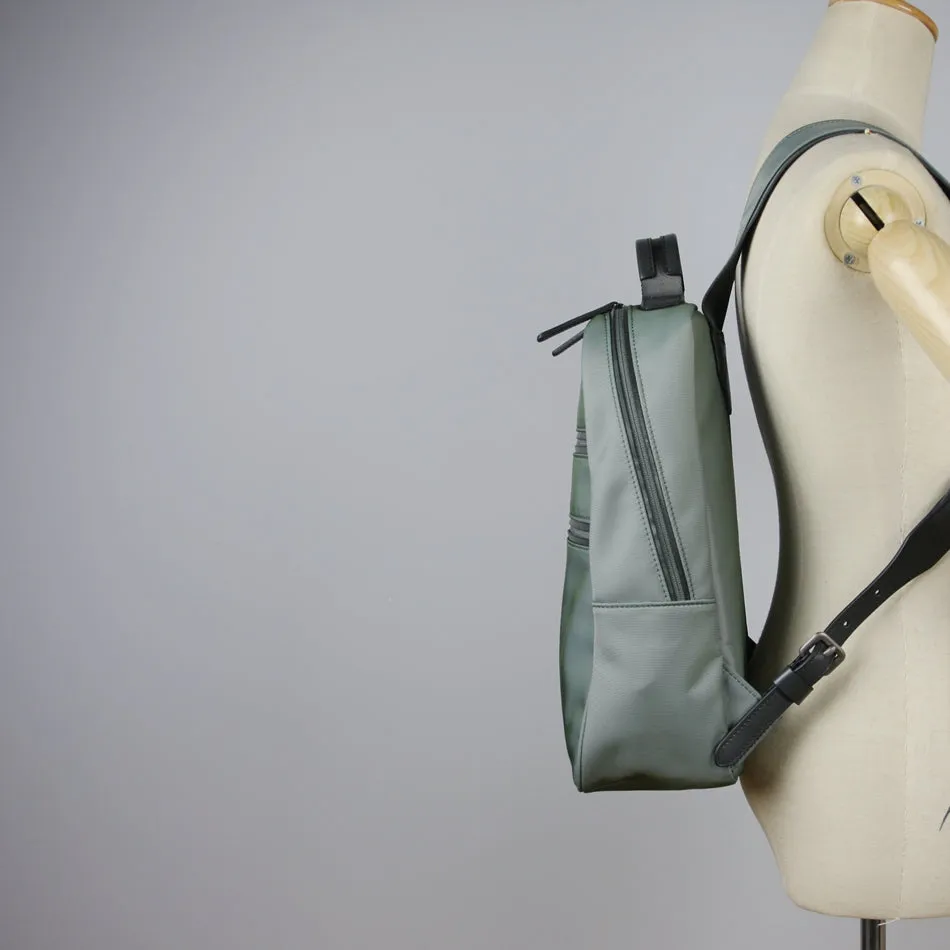 Womens Nylon Backpack Bag Khaki Best Satchel Backpack Nylon School Rucksack for Ladies