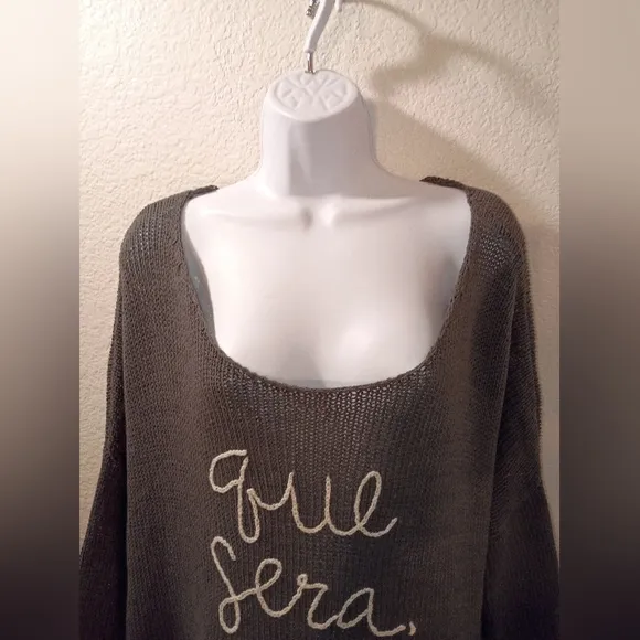 WOODIN SHIPS Gray Sweater with Script Design 60% Cotton 40% Acrylic