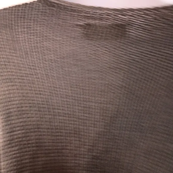 WOODIN SHIPS Gray Sweater with Script Design 60% Cotton 40% Acrylic