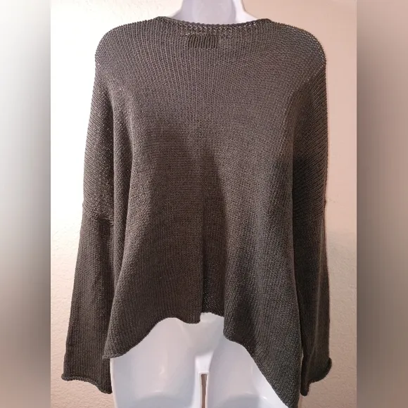 WOODIN SHIPS Gray Sweater with Script Design 60% Cotton 40% Acrylic