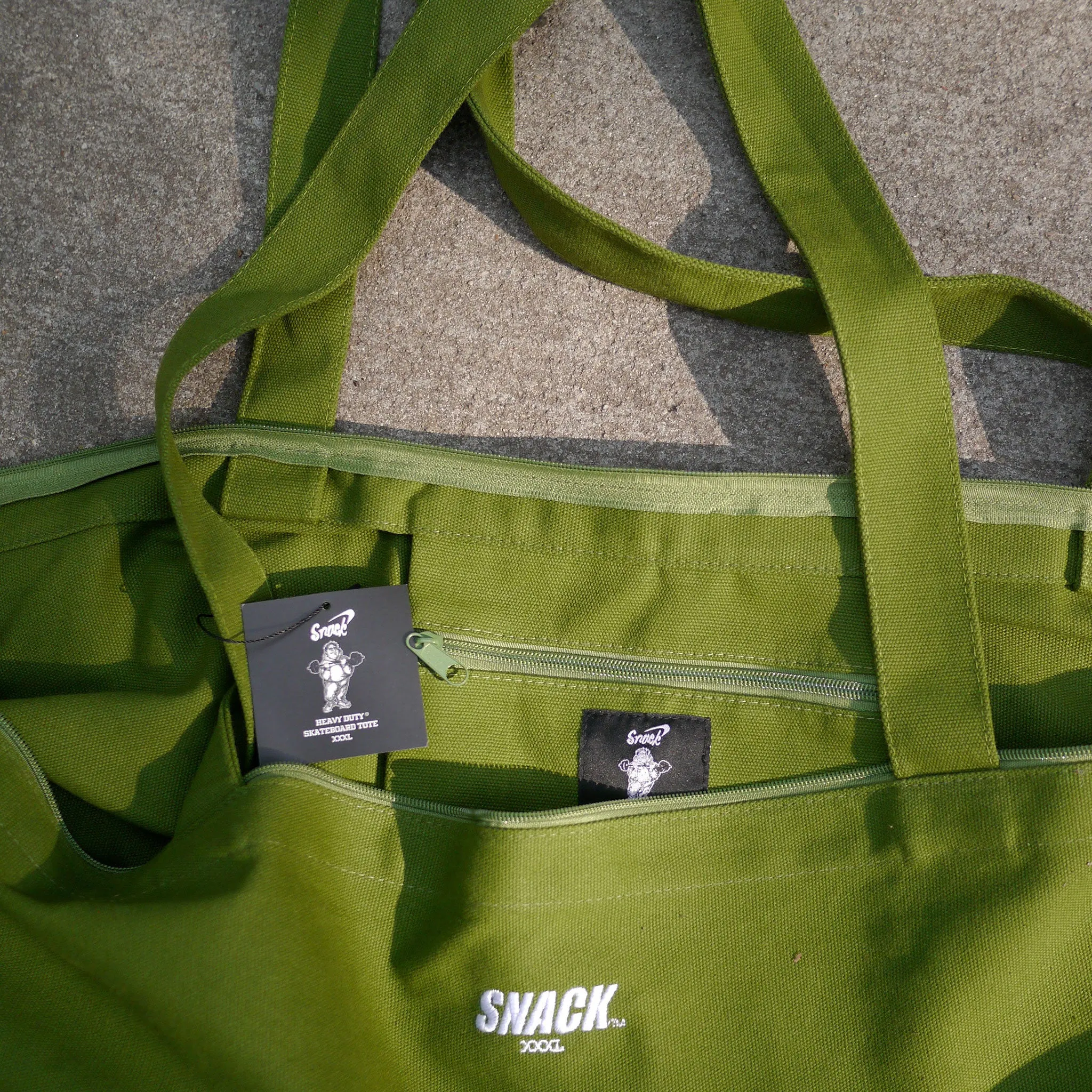 XXXL SKATEBOARD TOTE BAG - OLIVE